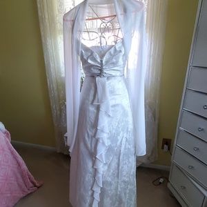 2 piece Formal white dress with scarf